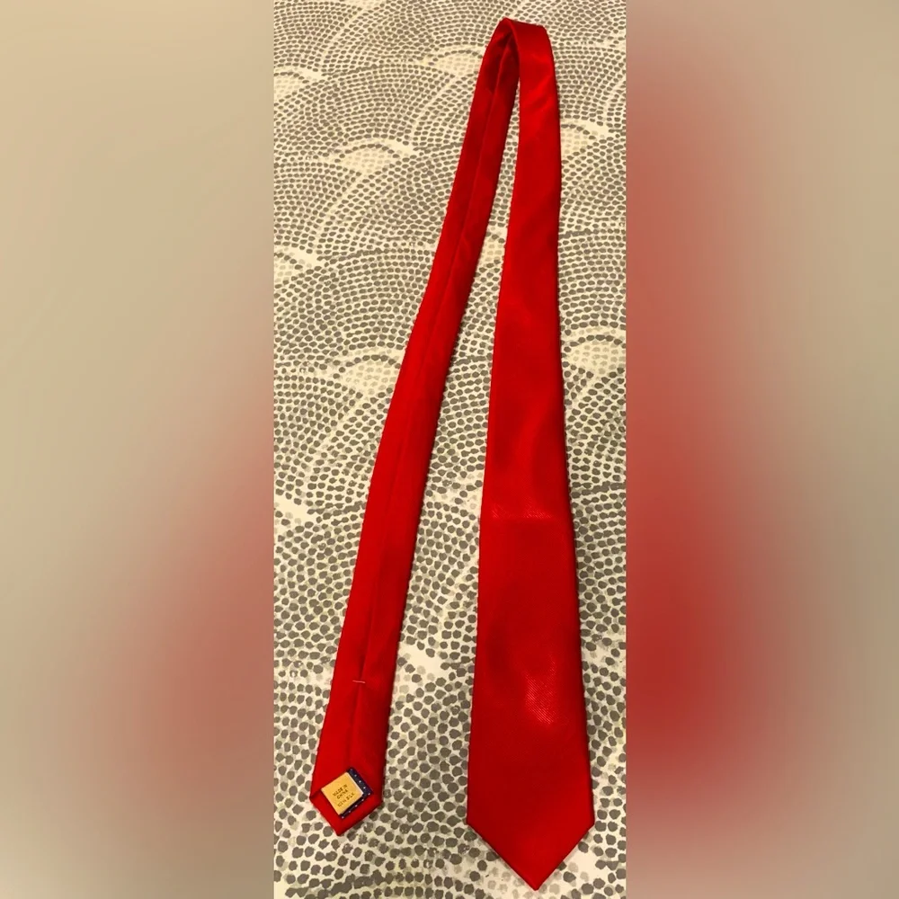 Boy’s CLASS CLUB GOLD LABEL Red Silk Tie